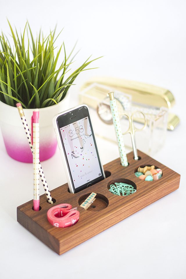 DIY – Make a Modern Desk Organizer From a Block of Wood ...